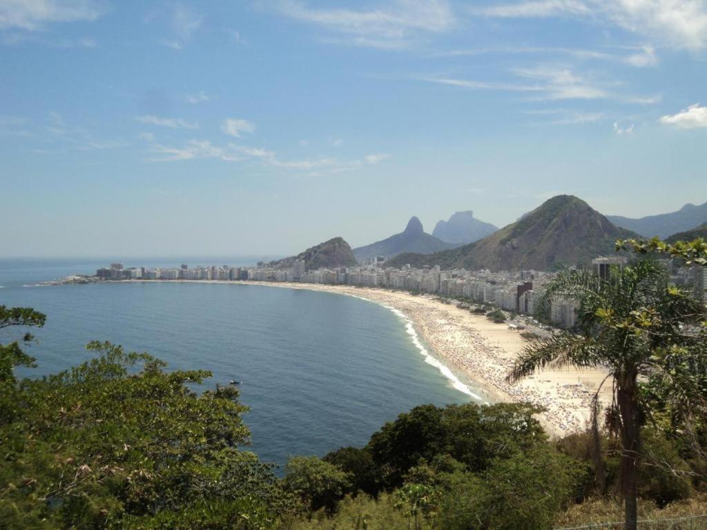 Apartamento Completo Na Praia De Copacabana 02 Quartos Com Vista Lateral Mar Em Andar Alto, Ar, Wifi , Netflix, Pauloangerami Rmvc18 Rio de Janeiro Exterior photo