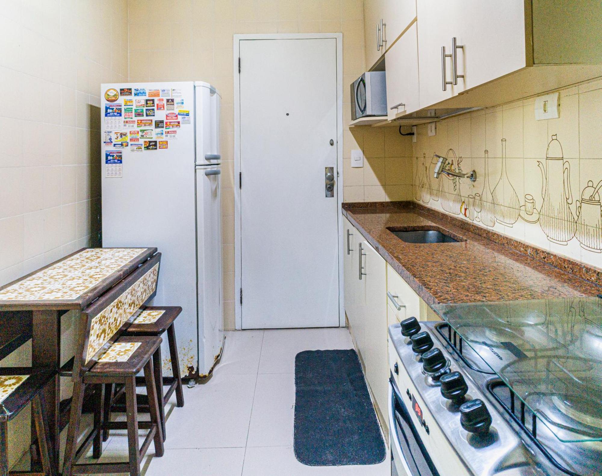 Apartamento Completo Na Praia De Copacabana 02 Quartos Com Vista Lateral Mar Em Andar Alto, Ar, Wifi , Netflix, Pauloangerami Rmvc18 Rio de Janeiro Exterior photo
