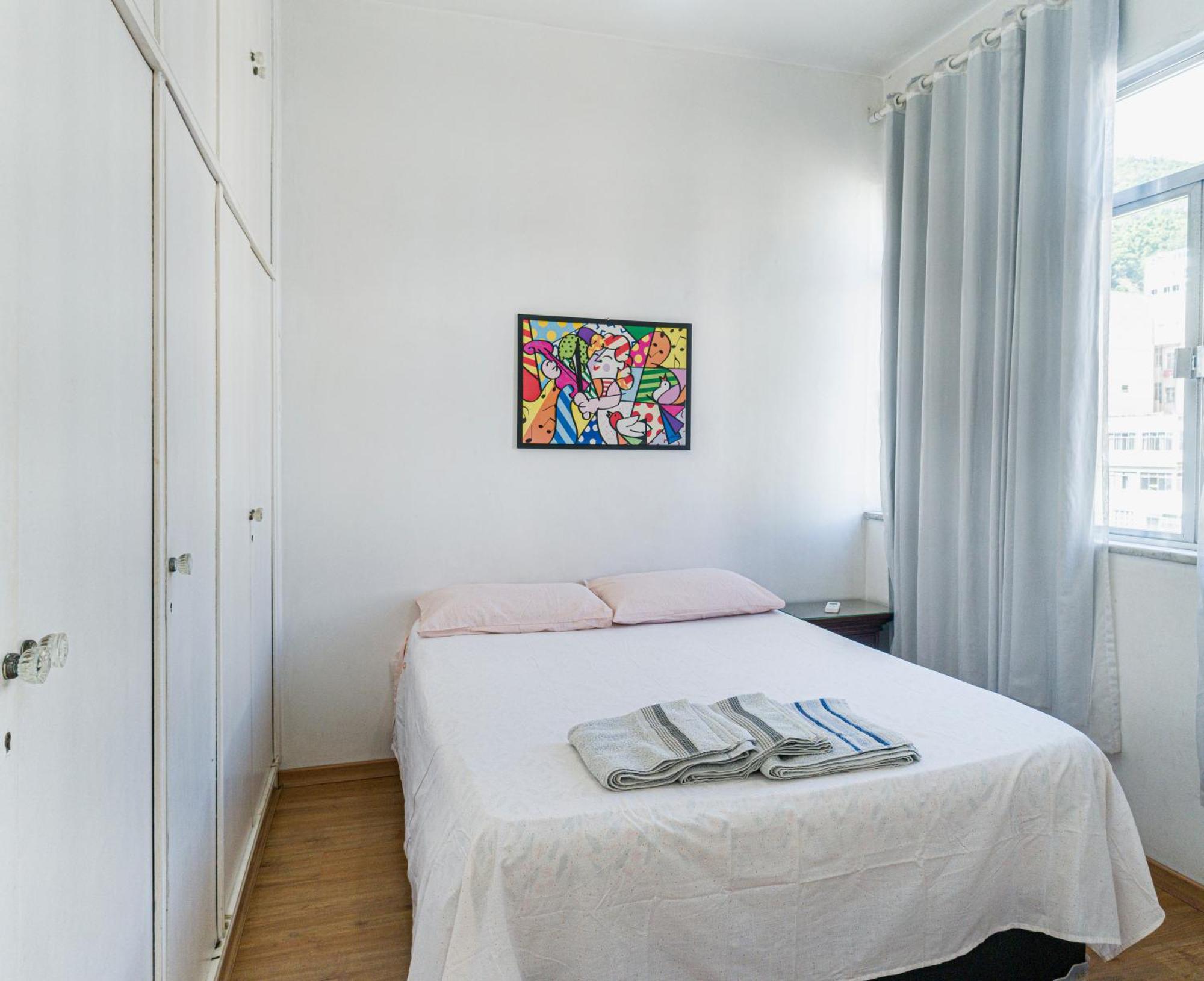 Apartamento Completo Na Praia De Copacabana 02 Quartos Com Vista Lateral Mar Em Andar Alto, Ar, Wifi , Netflix, Pauloangerami Rmvc18 Rio de Janeiro Exterior photo