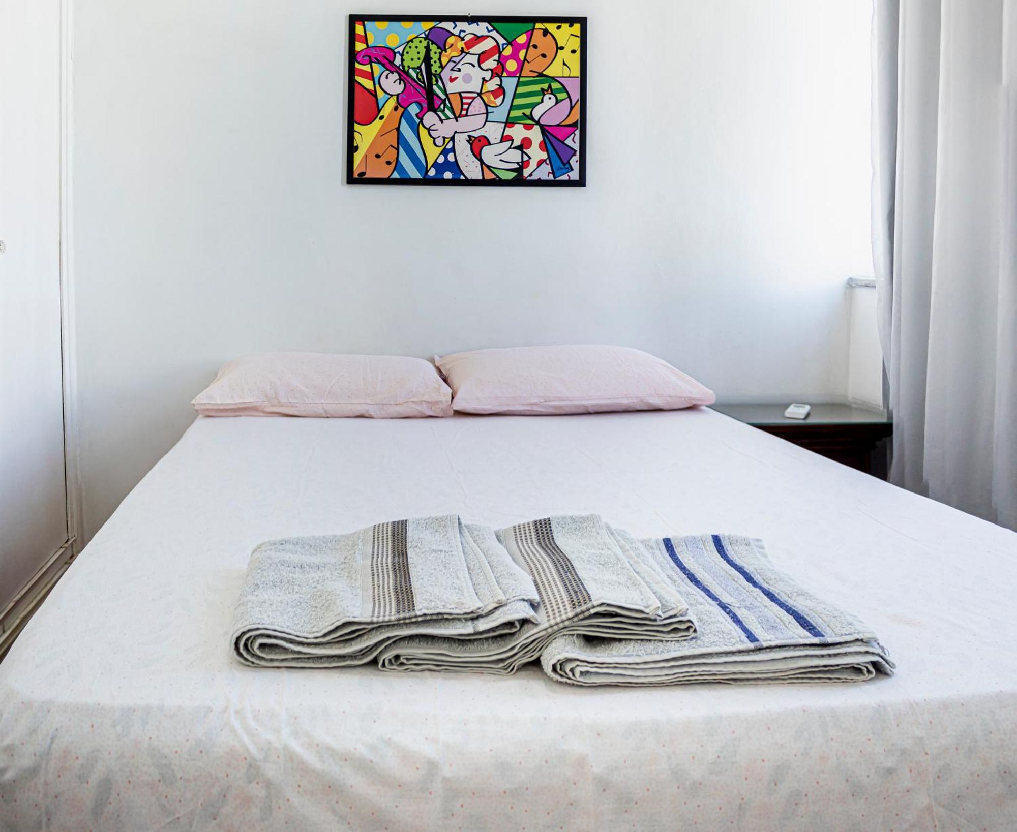 Apartamento Completo Na Praia De Copacabana 02 Quartos Com Vista Lateral Mar Em Andar Alto, Ar, Wifi , Netflix, Pauloangerami Rmvc18 Rio de Janeiro Exterior photo